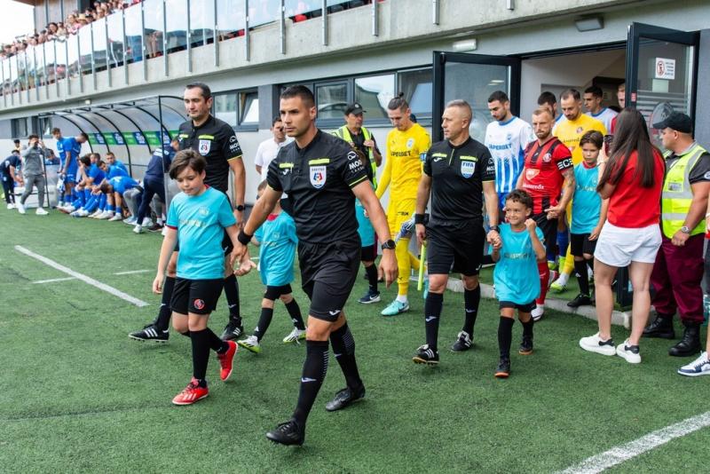 Az FK Csíkszereda elnöke politikai fellépést követel a székely jelképek használata miatt kiszabott bírság kapcsán.