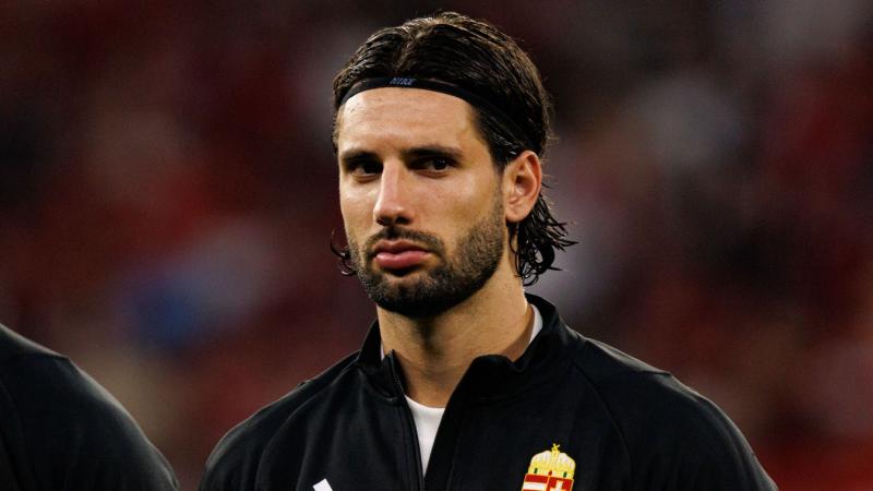 Íme egy stílusos belépő: Szoboszlai Dominik legnagyobb kincsét is magával ragadta Telkibe - nézd meg a fotót!