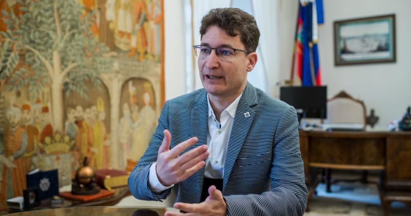 Cser-Palkovics András kijelentette, hogy a Tisza jelenlegi állapotában nem pártként funkcionál.