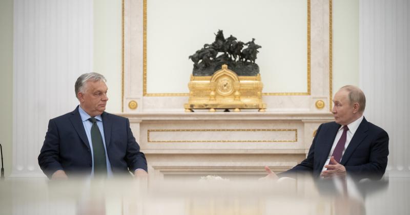 Figyelem! Fontos üzenet érkezett: az ellenzék ne hagyja, hogy külpolitikai csapdákba kerülve szenvedjen vereséget.