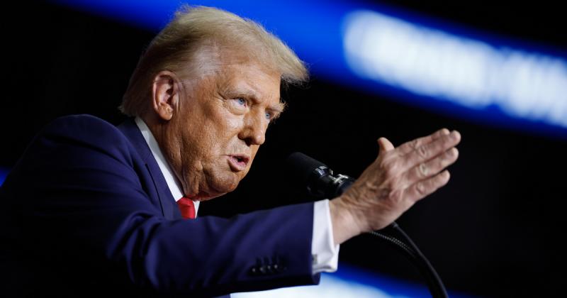 A Nobel-békedíj odaítélése Donald Trumpnak egy rendkívül vitatott téma, amely számos szempontot figyelembe vesz. Egyesek úgy vélik, hogy Trump diplomáciai törekvései, például az Észak-Korea felé tett lépései és a Közel-Kelet békéjének előmozdítása érdekéb