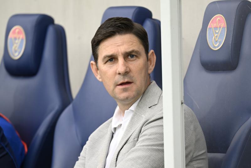 Gera Zoltán, a Kecskemét vezetőedzője, elbúcsúzott a csapattól, így új fejezet kezdődik a klub életében.