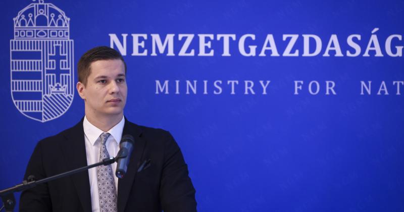 A kormány őszre két új adócsomaggal készül, ami számos ember számára kedvező hírt jelenthet.