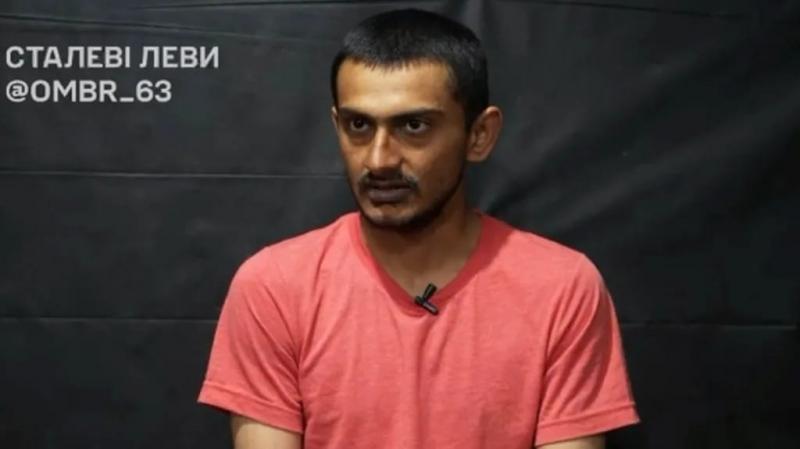 Egy indiai férfi, aki drogbűncselekmények miatt került az orosz hadsereg kötelékébe, most ukrán fogságba esett. Az ő története rávilágít a háborús konfliktusok során felmerülő különös és drámai sorsokra.