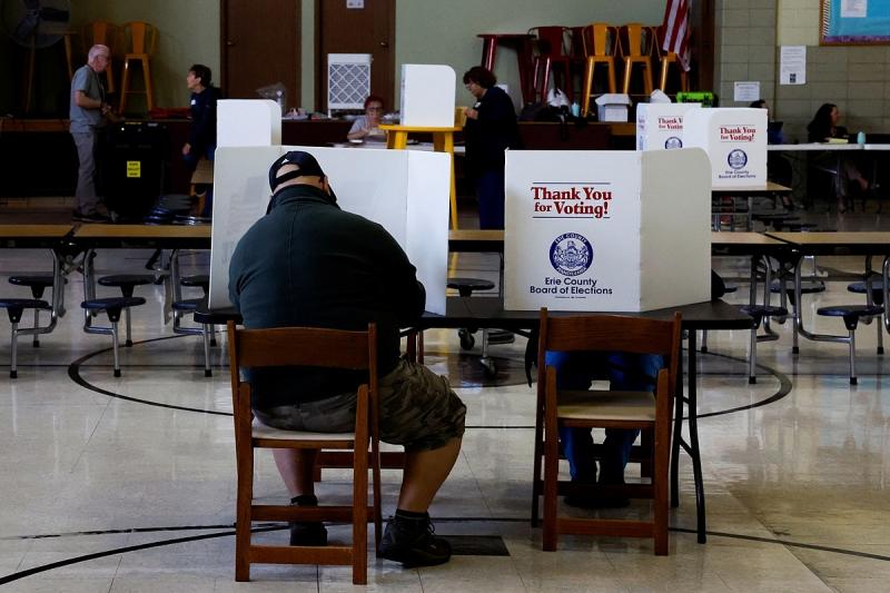 A sors keze döntött a patthelyzet fölött: kisorsolták az új polgármestert.